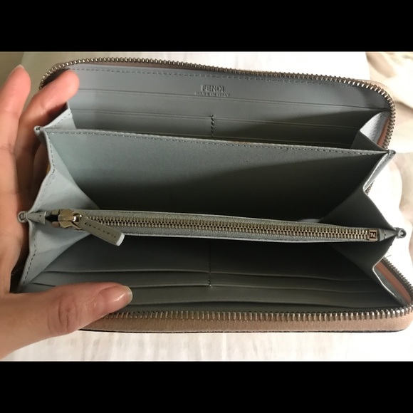 Fendi Monster Eyes light pink and multicolor leather wallet - Picture 2 of 5